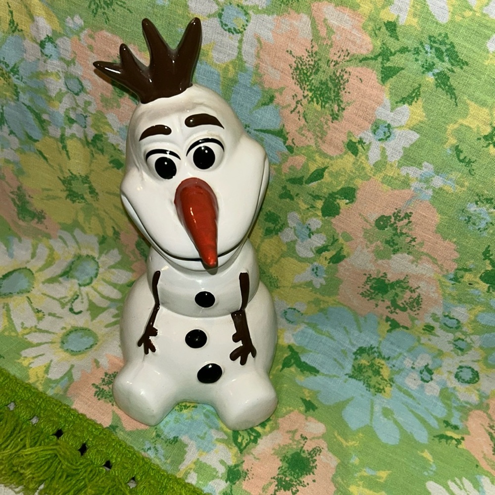 Disney Olaf money bank